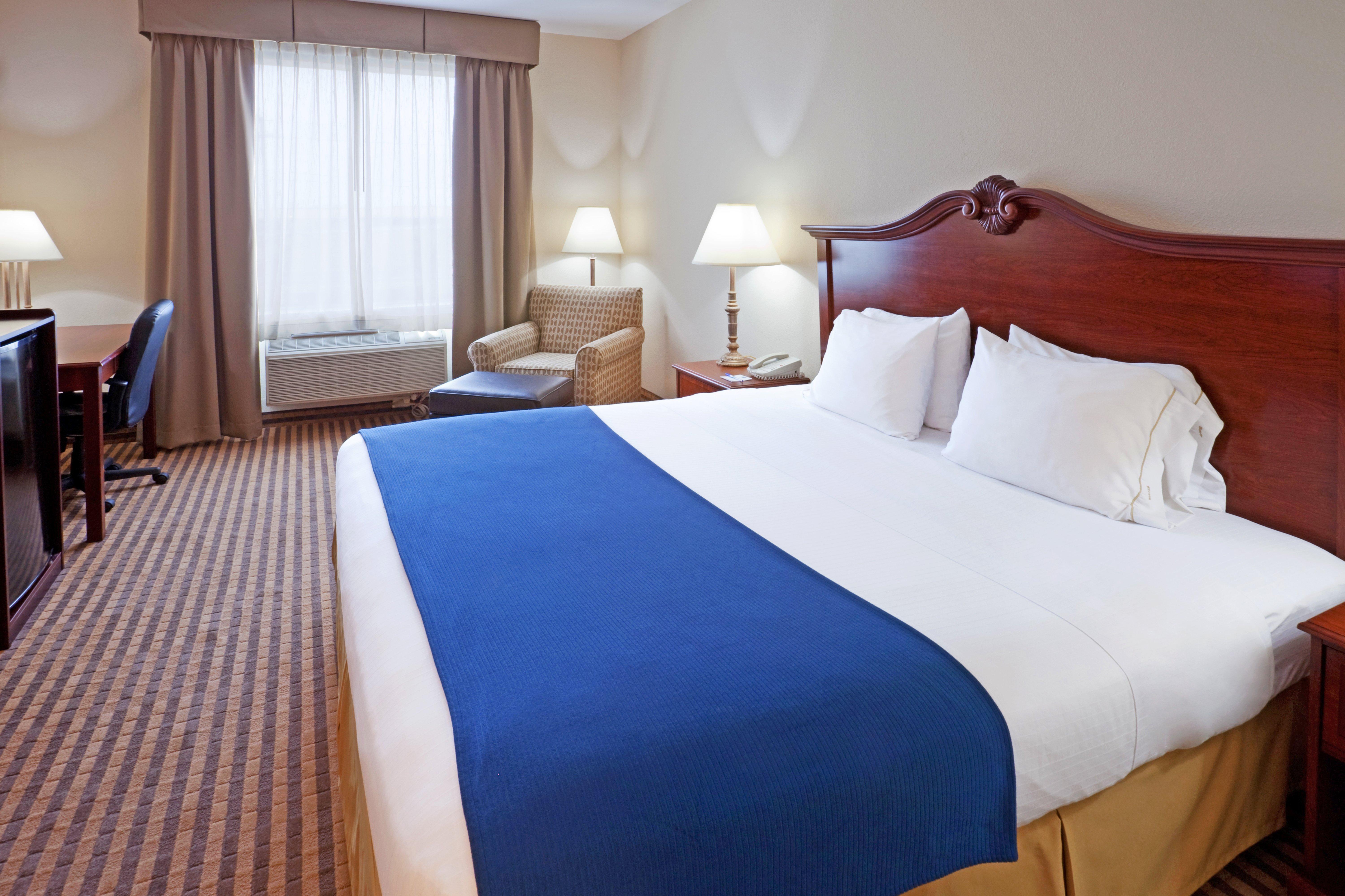Holiday Inn Express & Suites Waxahachie By Ihg Bilik gambar